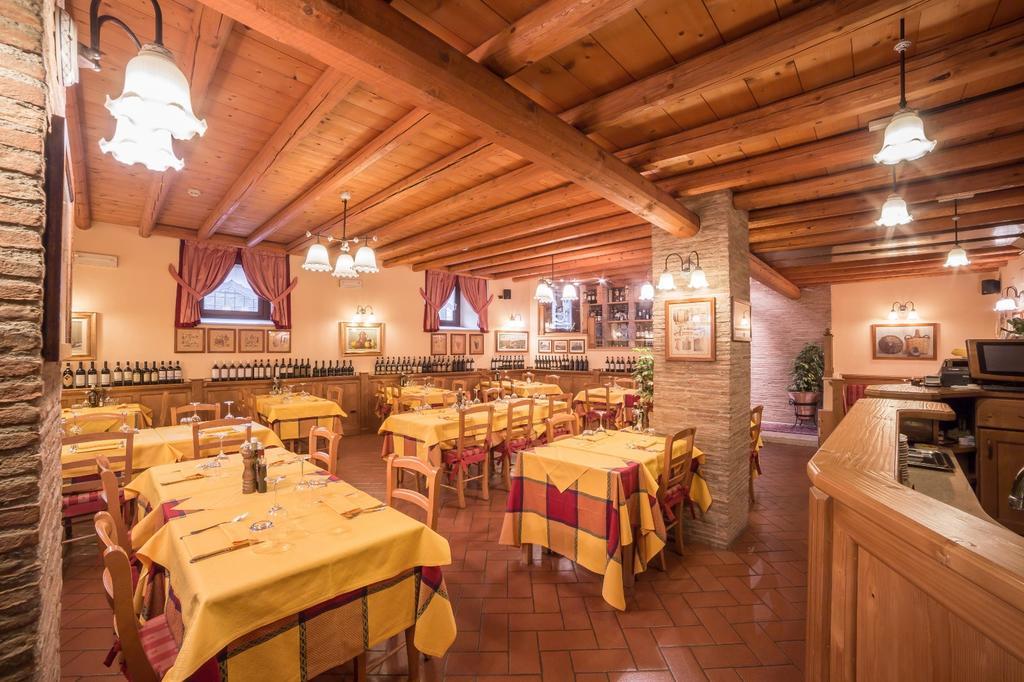 Hotel Faccioli Valeggio sul Mincio Luaran gambar